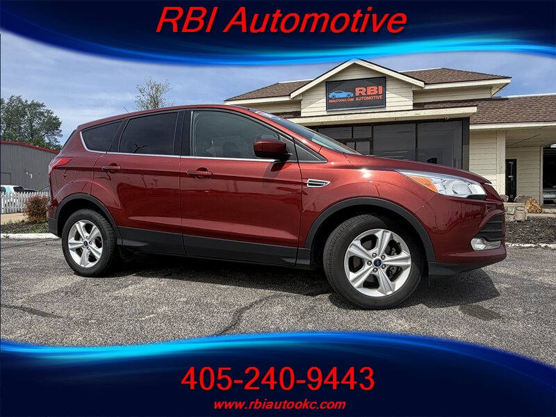 2015 Ford Escape SE   - Photo 1 - Oklahoma City, OK 73122