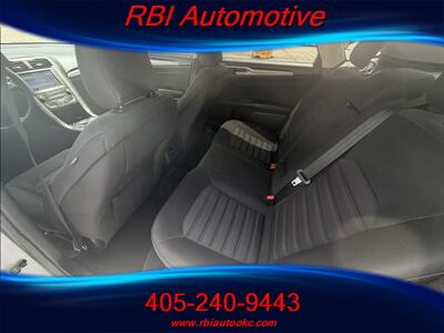 2019 Ford Fusion SE   - Photo 5 - Oklahoma City, OK 73122