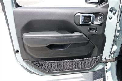 2023 Jeep Wrangler Sahara - Photo 13 - Spanish Fork, UT 84660