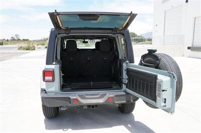 2023 Jeep Wrangler Sahara - Photo 30 - Spanish Fork, UT 84660