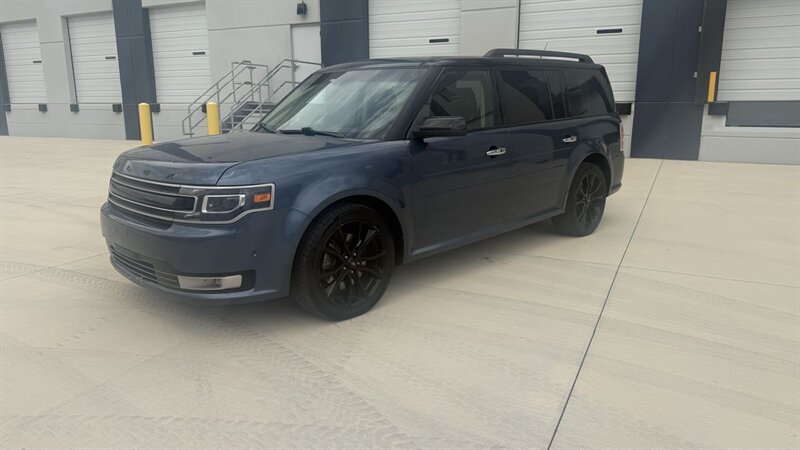 2019 Ford Flex Limited   - Photo 1 - Spanish Fork, UT 84660