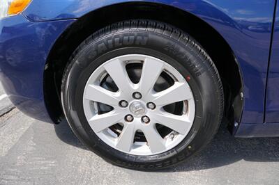 2007 Toyota Camry XLE V6   - Photo 9 - Spanish Fork, UT 84660