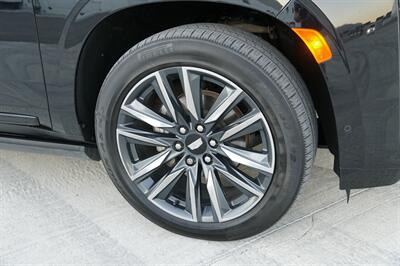 2022 Cadillac Escalade Sport Platinum - Photo 9 - Spanish Fork, UT 84660