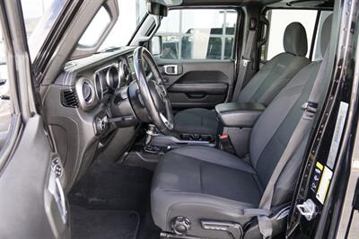 2020 Jeep Wrangler Unlimited Sahara   - Photo 14 - Spanish Fork, UT 84660