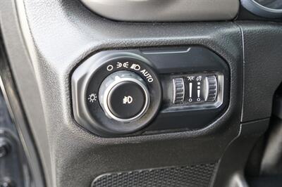 2020 Jeep Wrangler Unlimited Sahara   - Photo 17 - Spanish Fork, UT 84660