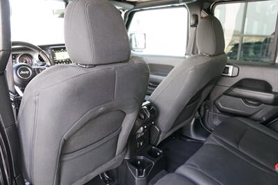 2020 Jeep Wrangler Unlimited Sahara   - Photo 30 - Spanish Fork, UT 84660