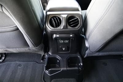 2020 Jeep Wrangler Unlimited Sahara   - Photo 31 - Spanish Fork, UT 84660