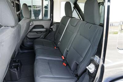 2020 Jeep Wrangler Unlimited Sahara   - Photo 29 - Spanish Fork, UT 84660