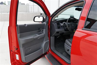 2005 Dodge Durango Limited - Photo 13 - Spanish Fork, UT 84660