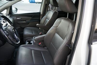 2015 Honda Odyssey Touring Elite   - Photo 15 - Spanish Fork, UT 84660