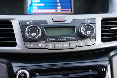 2015 Honda Odyssey Touring Elite   - Photo 23 - Spanish Fork, UT 84660