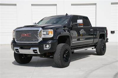 2017 GMC Sierra 2500HD Denali Truck