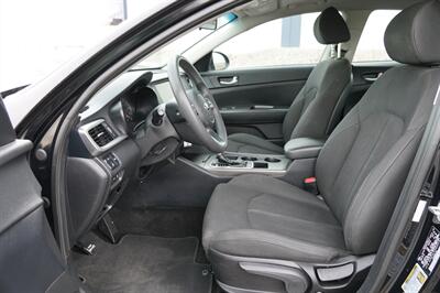 2019 Kia Optima LX   - Photo 12 - Spanish Fork, UT 84660