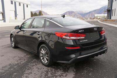 2019 Kia Optima LX   - Photo 4 - Spanish Fork, UT 84660