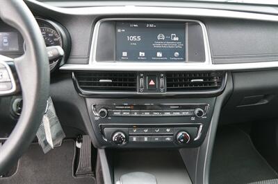 2019 Kia Optima LX   - Photo 18 - Spanish Fork, UT 84660