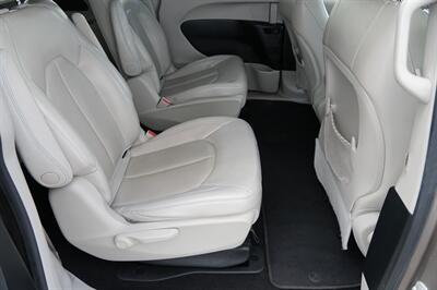 2018 Chrysler Pacifica Hybrid Touring L - Photo 41 - Spanish Fork, UT 84660