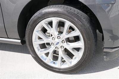 2020 Ford Expedition Platinum   - Photo 10 - Spanish Fork, UT 84660