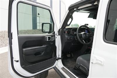 2024 Jeep Gladiator Rubicon - Photo 14 - Spanish Fork, UT 84660