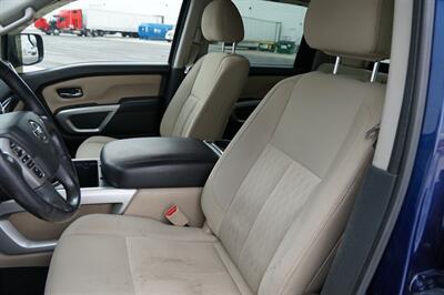 2017 Nissan Titan SV - Photo 17 - Spanish Fork, UT 84660