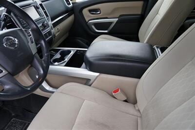 2017 Nissan Titan SV - Photo 26 - Spanish Fork, UT 84660
