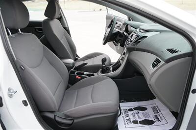 2016 Hyundai ELANTRA SE   - Photo 31 - Spanish Fork, UT 84660