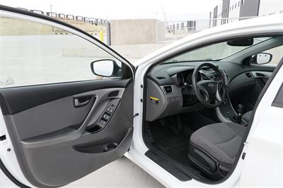 2016 Hyundai ELANTRA SE   - Photo 10 - Spanish Fork, UT 84660