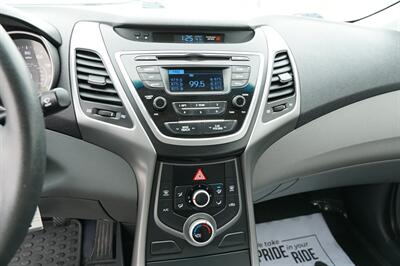 2016 Hyundai ELANTRA SE   - Photo 17 - Spanish Fork, UT 84660