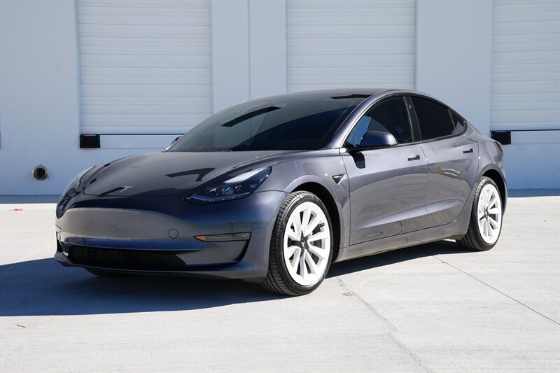 2021 Tesla Model 3 Long Range   - Photo 1 - Spanish Fork, UT 84660