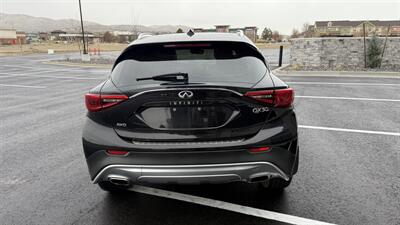 2017 INFINITI QX30 Luxury   - Photo 3 - Spanish Fork, UT 84660