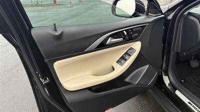 2017 INFINITI QX30 Luxury   - Photo 8 - Spanish Fork, UT 84660