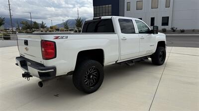 2019 Chevrolet Silverado 2500HD LT - Photo 5 - Spanish Fork, UT 84660