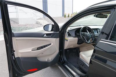 2018 Hyundai TUCSON Limited - Photo 12 - Spanish Fork, UT 84660