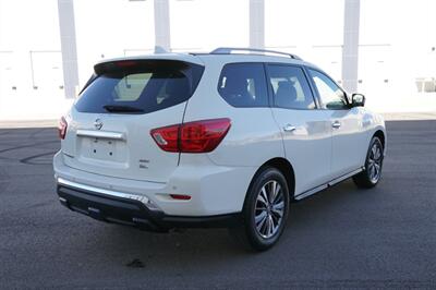 2019 Nissan Pathfinder SL   - Photo 6 - Spanish Fork, UT 84660