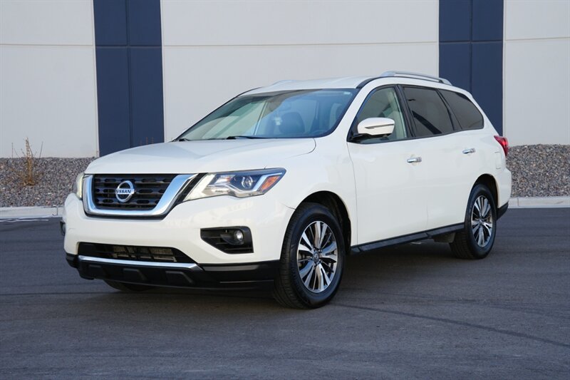 2019 Nissan Pathfinder SL   - Photo 1 - Spanish Fork, UT 84660