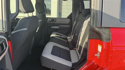 2022 Ford Bronco Base Advanced   - Photo 6 - Spanish Fork, UT 84660