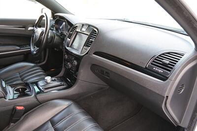 2019 Chrysler 300 S - Photo 37 - Spanish Fork, UT 84660