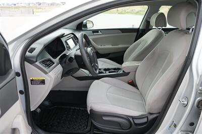 2016 Hyundai SONATA SE - Photo 14 - Spanish Fork, UT 84660