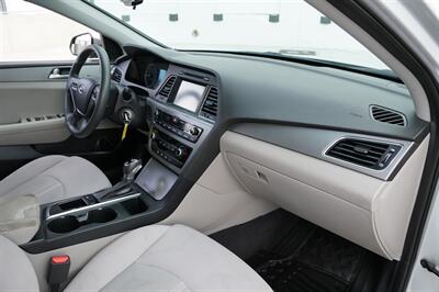 2016 Hyundai SONATA SE - Photo 34 - Spanish Fork, UT 84660