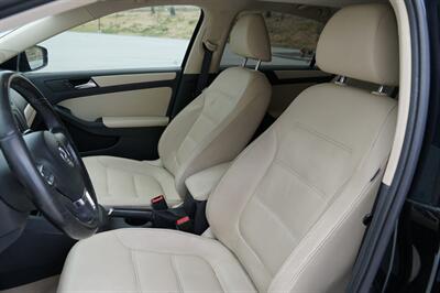 2012 Volkswagen Jetta SE PZEV - Photo 16 - Spanish Fork, UT 84660