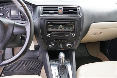 2012 Volkswagen Jetta SE PZEV - Photo 21 - Spanish Fork, UT 84660