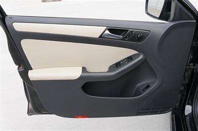 2012 Volkswagen Jetta SE PZEV - Photo 14 - Spanish Fork, UT 84660