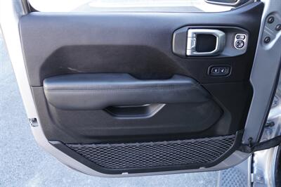 2019 Jeep Wrangler Unlimited Sahara Altitude   - Photo 11 - Spanish Fork, UT 84660