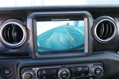 2019 Jeep Wrangler Unlimited Sahara Altitude   - Photo 19 - Spanish Fork, UT 84660