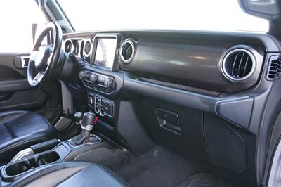 2019 Jeep Wrangler Unlimited Sahara Altitude   - Photo 35 - Spanish Fork, UT 84660