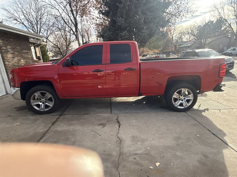 2017 Chevrolet Silverado 1500 Custom  