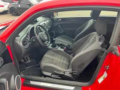 2012 Volkswagen Beetle-Classic Turbo PZEV   - Photo 8 - Canton, MA 02021
