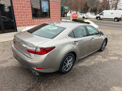 2016 Lexus ES 350   - Photo 5 - Canton, MA 02021
