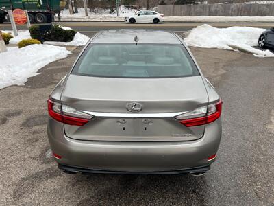 2016 Lexus ES 350   - Photo 4 - Canton, MA 02021