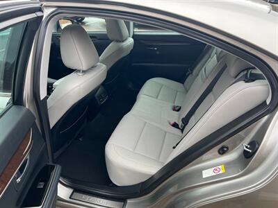 2016 Lexus ES 350   - Photo 11 - Canton, MA 02021