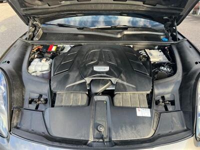 2019 Porsche Cayenne Sport Utility 4D   - Photo 19 - Canton, MA 02021